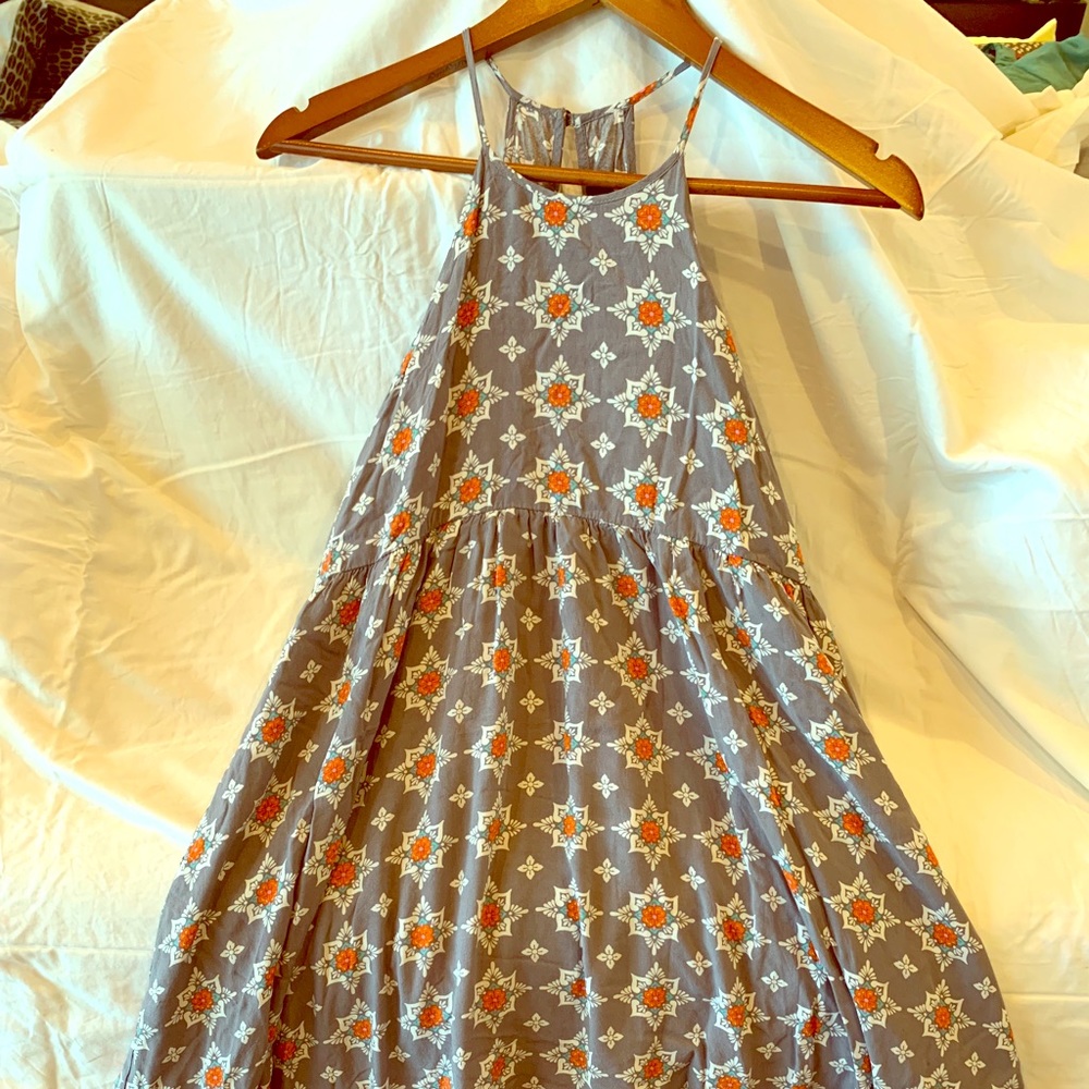 Lulus grey patterned dress